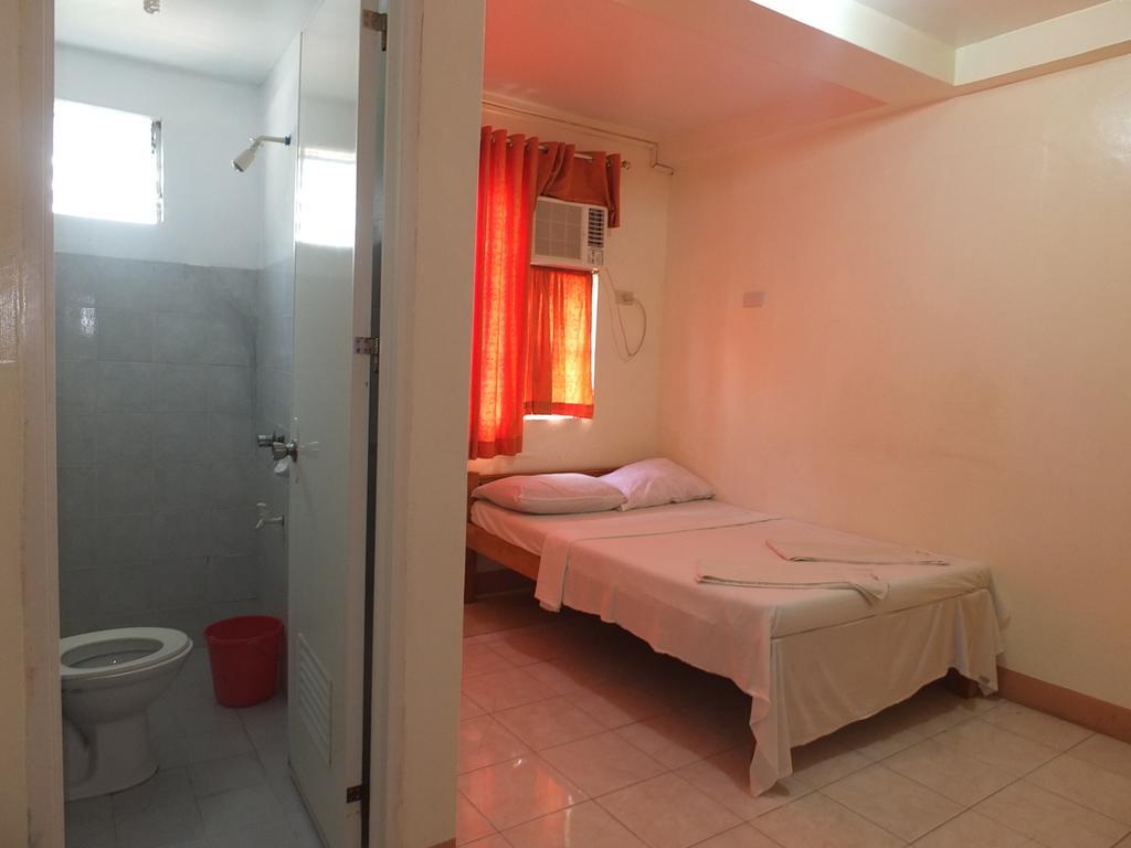 Constrell Pension House Tagbilaran City Bagian luar foto