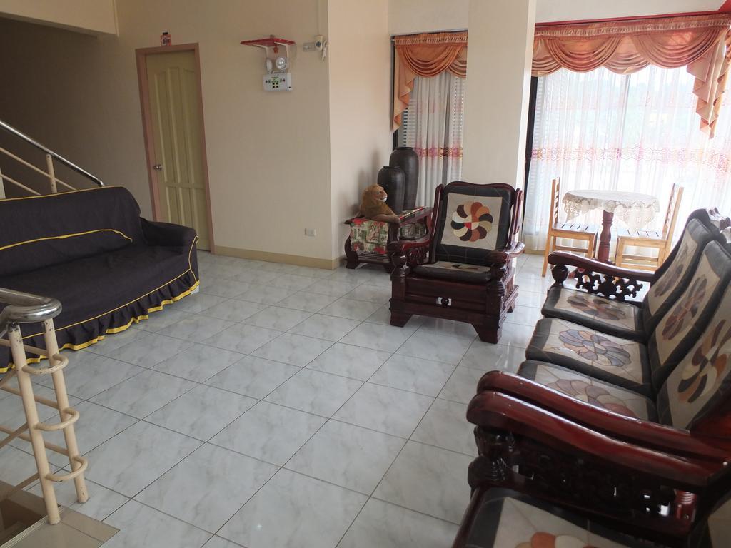 Constrell Pension House Tagbilaran City Bagian luar foto