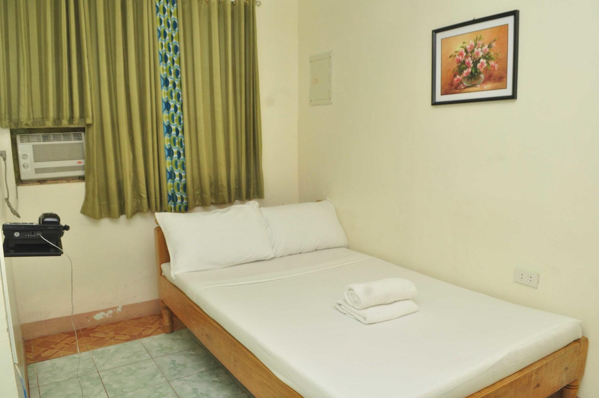 Constrell Pension House Tagbilaran City Bagian luar foto