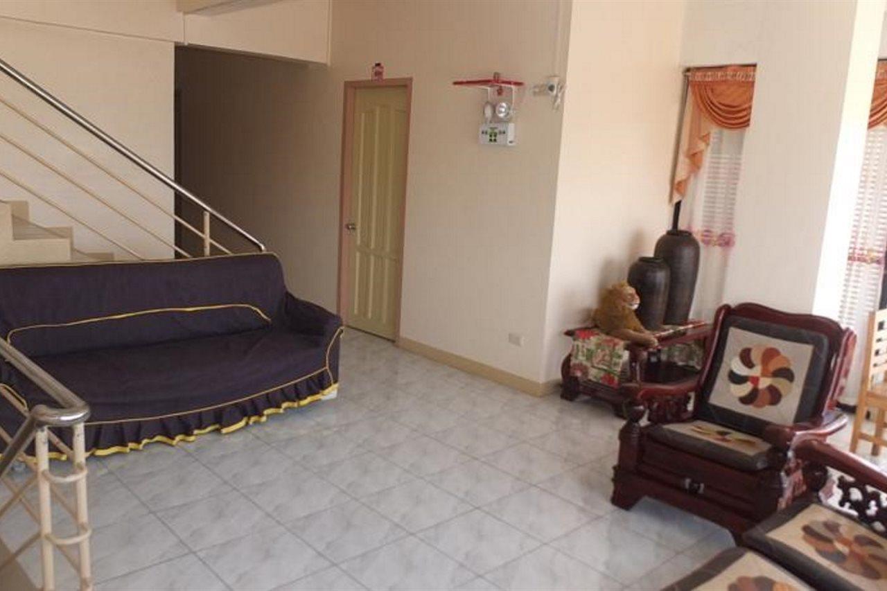 Constrell Pension House Tagbilaran City Bagian luar foto