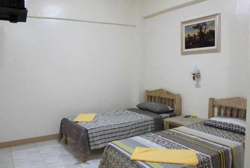 Constrell Pension House Tagbilaran City Bagian luar foto