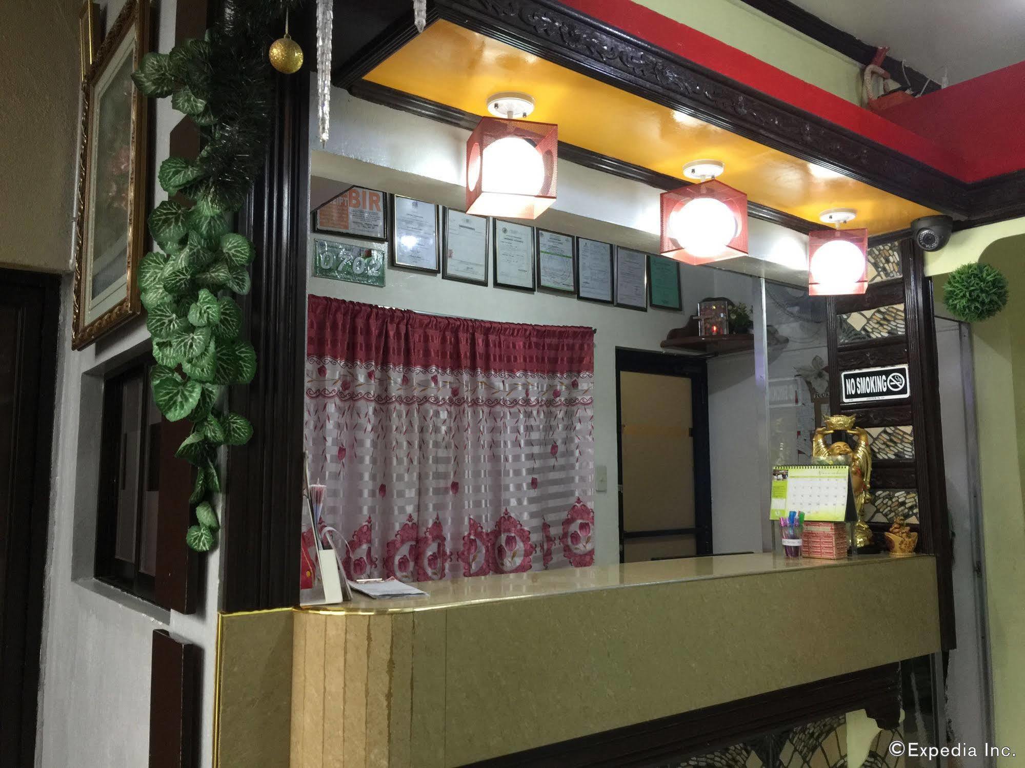 Constrell Pension House Tagbilaran City Bagian luar foto