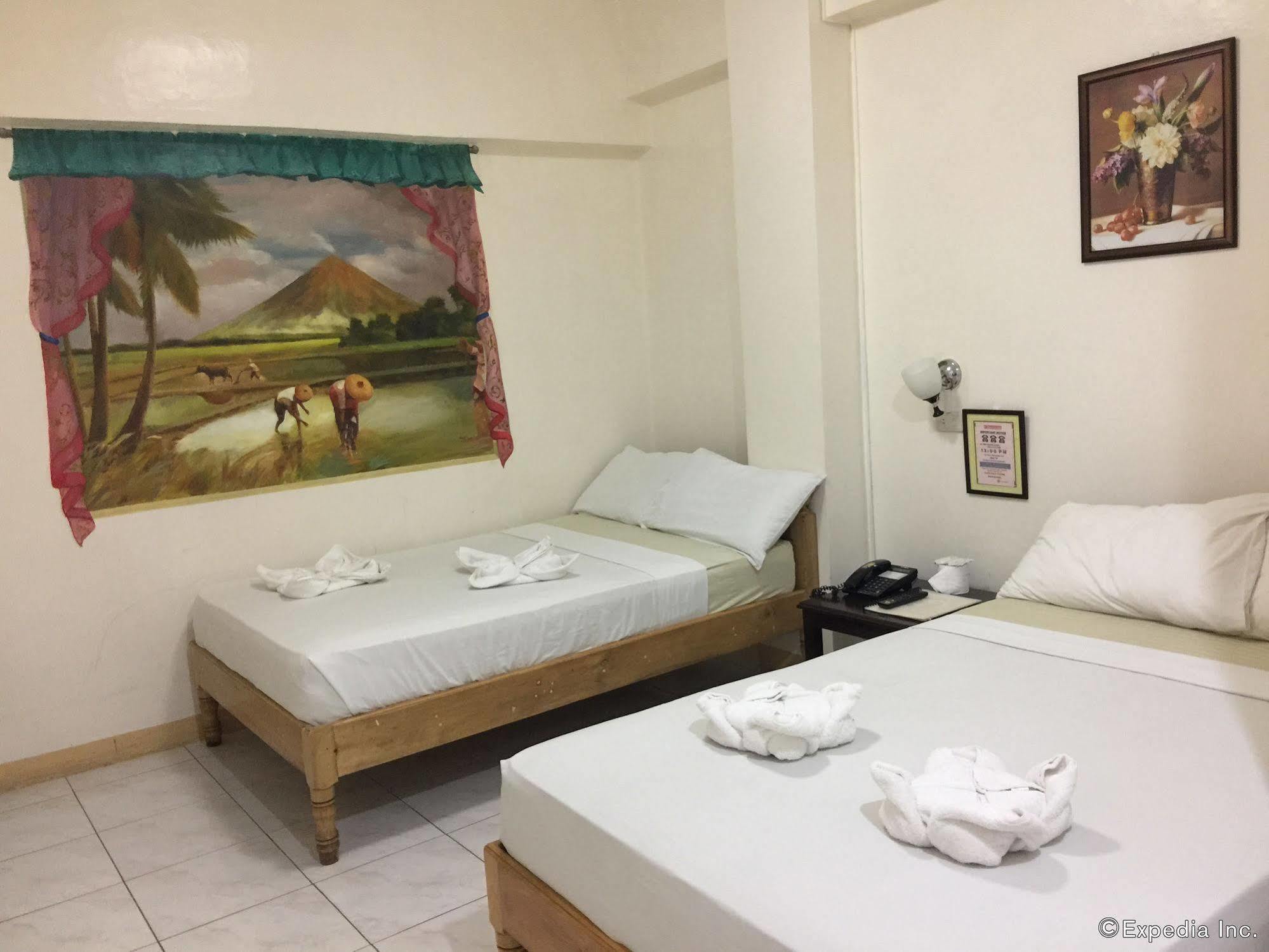 Constrell Pension House Tagbilaran City Bagian luar foto