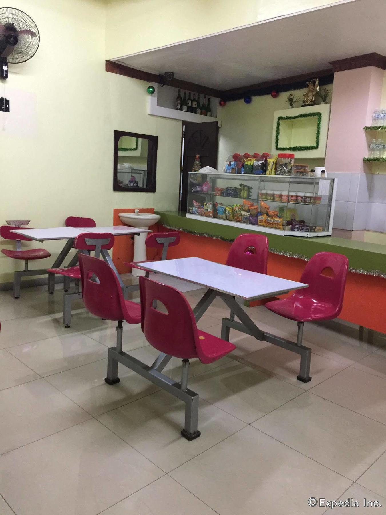 Constrell Pension House Tagbilaran City Bagian luar foto